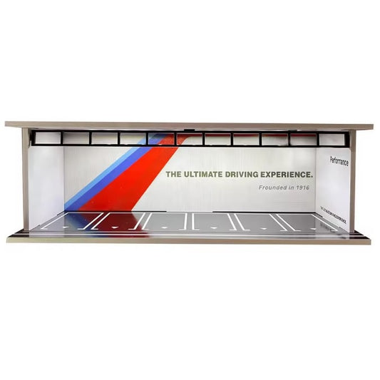 Blackbox - BMW Ultimate Driving Machine Parking Garage Diorama Set with LED Lights (USB)