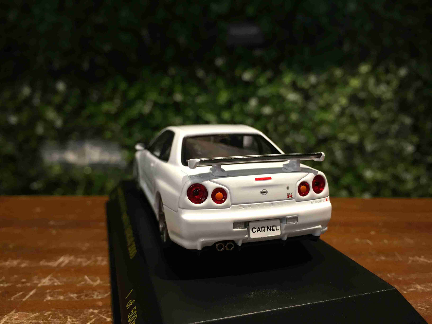 Carnel - Nissan Skyline GT-R (R34) VSpecII N1 Nur 2000 (White)- 1:43 Scale