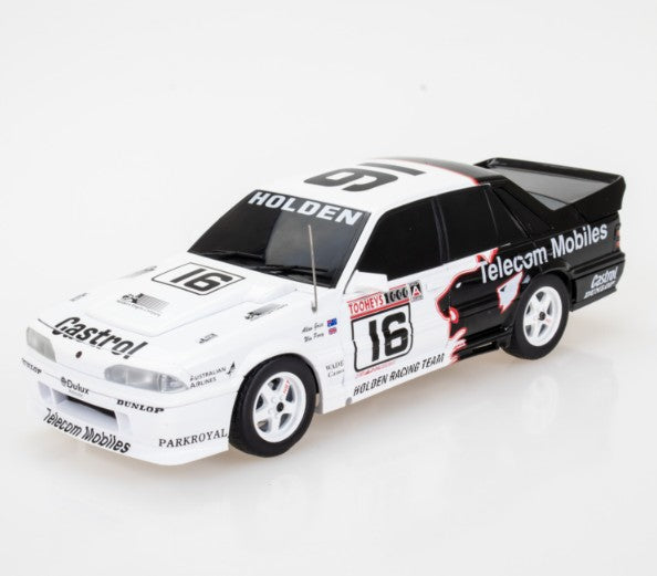 DDA - Holden VL Walkinshaw Racing #16 - Light Up -1:24 Scale