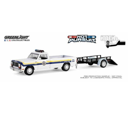 Greenlight - Hot Pursuit 'Hitch & Tow' Series 1 - 1990 Dodge Ram D-250 with Trailer - Philadelphia PD - 1:64 Scale