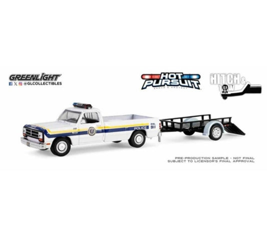 Greenlight - Hot Pursuit 'Hitch & Tow' Series 1 - 1990 Dodge Ram D-250 with Trailer - Philadelphia PD - 1:64 Scale