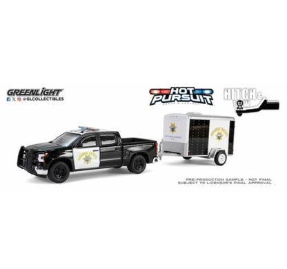 Greenlight - Hot Pursuit 'Hitch & Tow' Series 1 - 2023 Chevrolet Silverado with Trailer - California Highway Patrol - 1:64 Scale