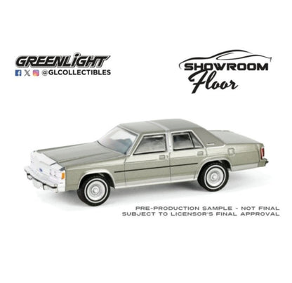 Greenlight - 'Showroom Floor' Series 6 - 1991 Ford LRD Crown Victoria (Light Titanium Metallic) - 1:64 Scale