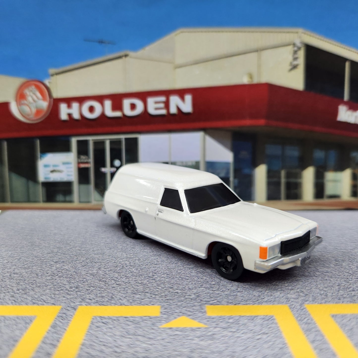 Oz Wheels - RedBellies (R1) - Holden HZ Panel Van (White) - 1:64 Scale