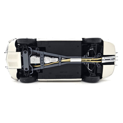 AUTOart - Toyota 2000GT White - 1:18 Scale