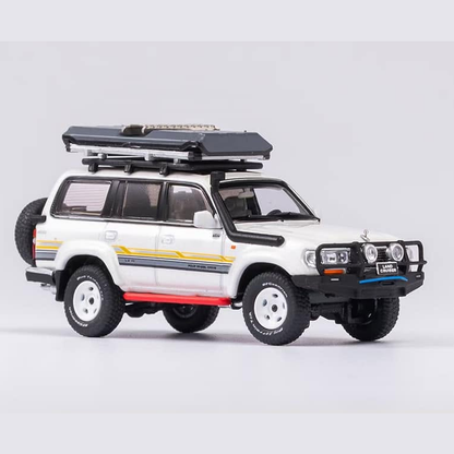 Kengfai - Toyota Land Cruiser LC80 'Cross Country' (Pearl White) - 1:64 Scale