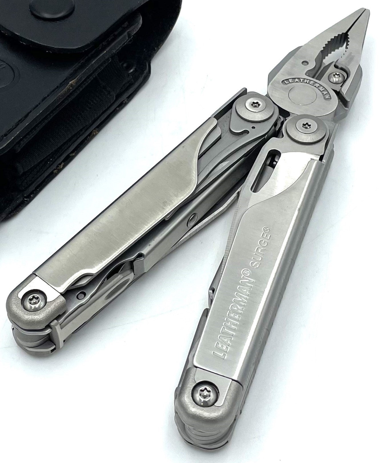 Leatherman Surge in Case