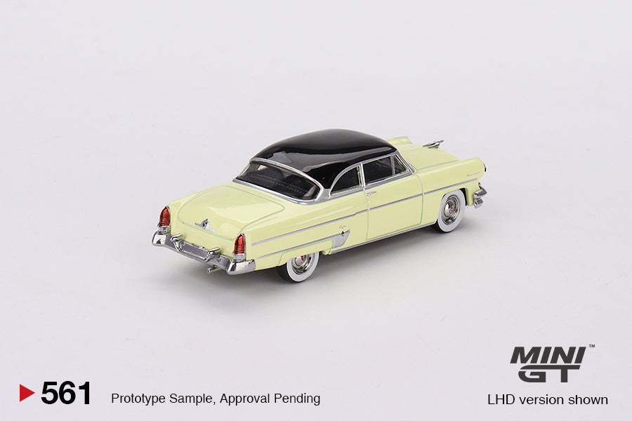 MiniGT - Lincoln Capri 1954 Premier Yellow