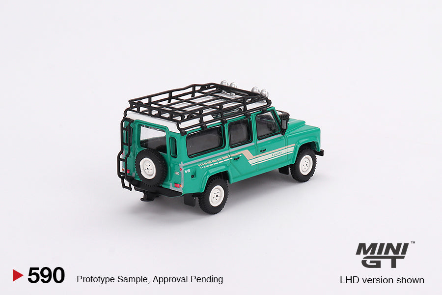 MiniGT - Land Rover Defender 110 1985 Country Wagon Trident Green