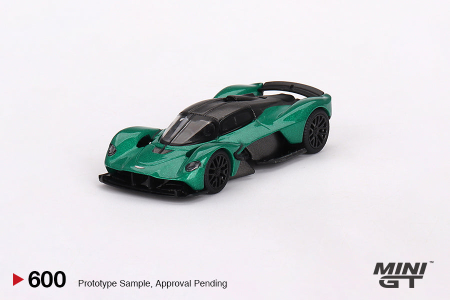 MiniGT - Aston Martin Valkyrie Aston Martin Racing Green