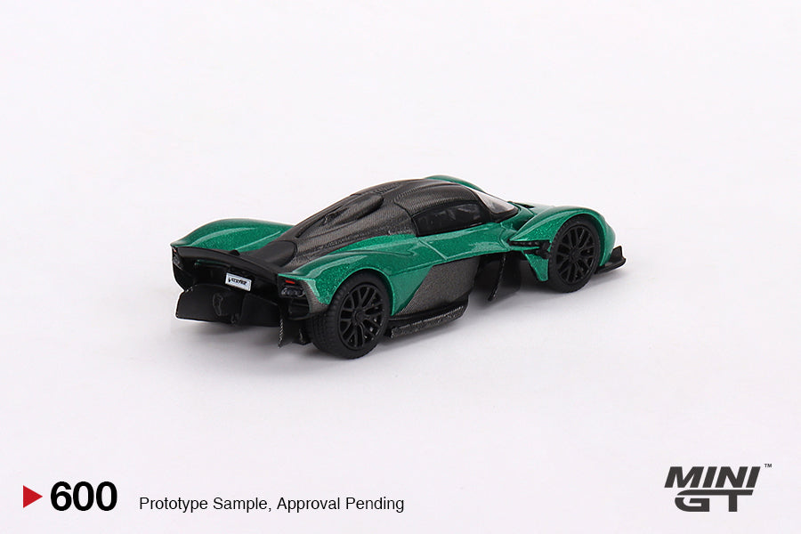 MiniGT - Aston Martin Valkyrie Aston Martin Racing Green