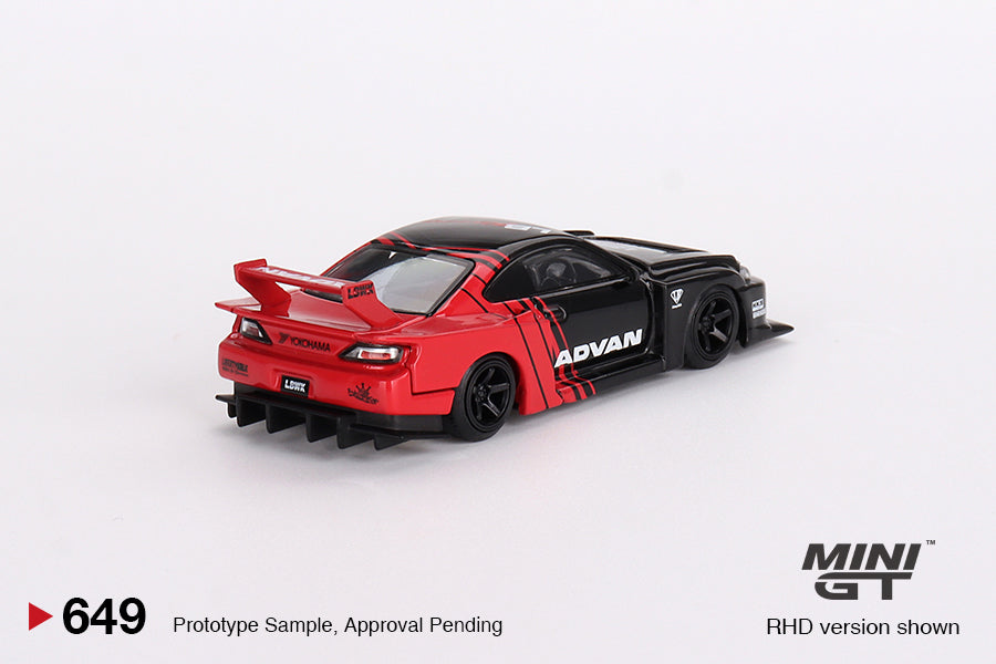 MiniGT - Nissan LB-Super Silhouette S15 Silvia 'Advan'