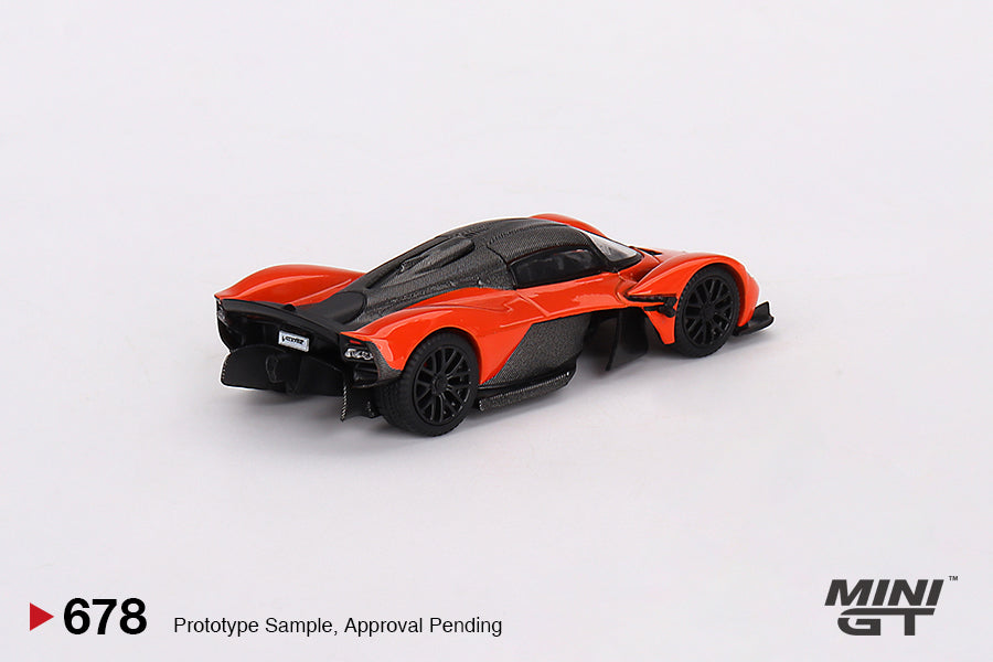 MiniGT - Aston Martin Valkyrie - Maximum Orange