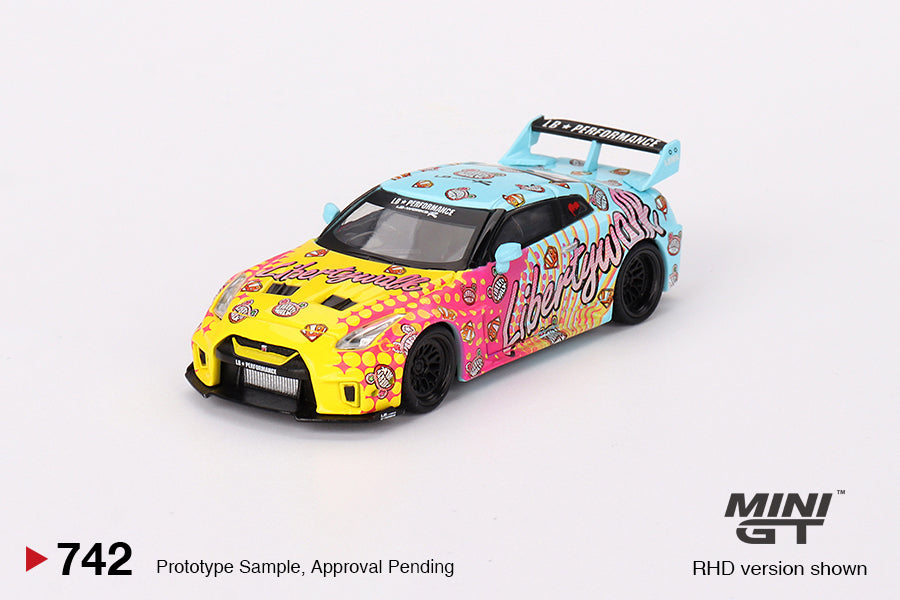 MiniGT - LB-Silhouette Works GT Nissan 35GT-RR Ver. 1 LBWK