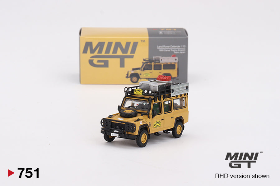 MiniGT - Land Rover Defender 110 '1989 Camel Trophy Amazon Team Japan'