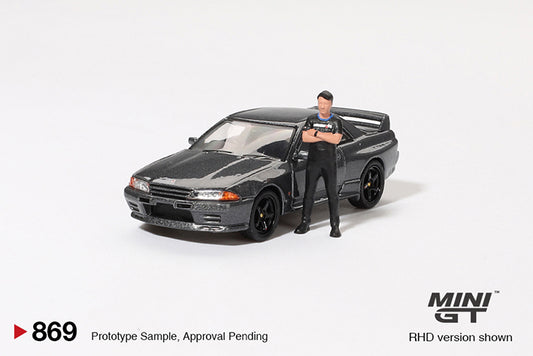 MiniGT - Nissan Skyline GT-R (R32) Gunmetal W/ Matsuda Figure (Tsugio Matsuda Collection)