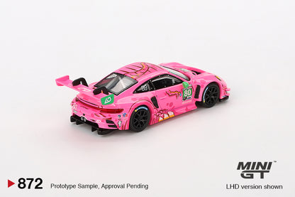 MiniGT - Porsche 911 (992) GT3 #80 AO Racing 2023 Roxy (Pink)