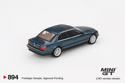 MiniGT - 1998 BMW 750iL (Sorrento Blue Metallic)
