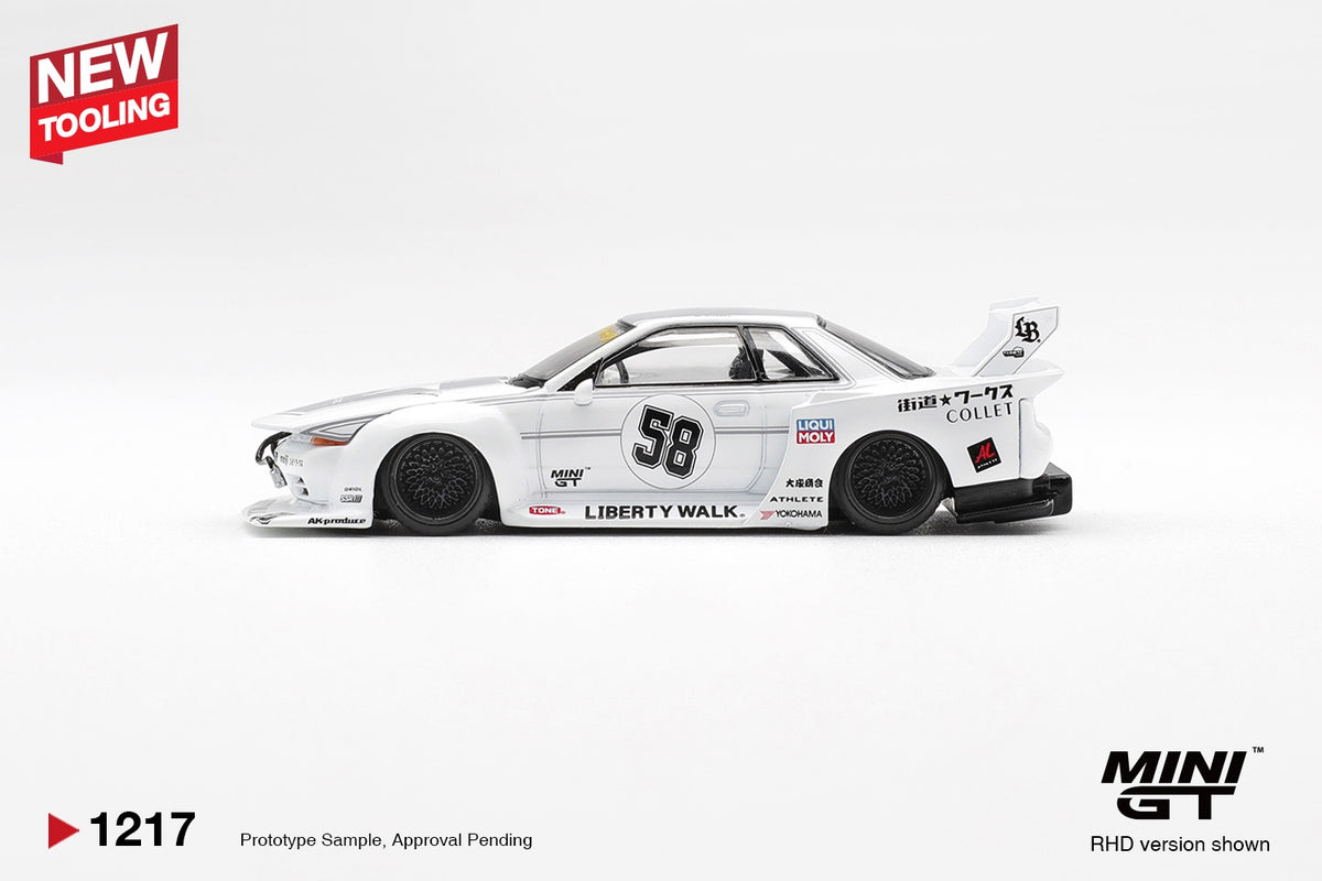 MiniGT - Nissan GT-R32 LB-Kaido Works TAS 2025