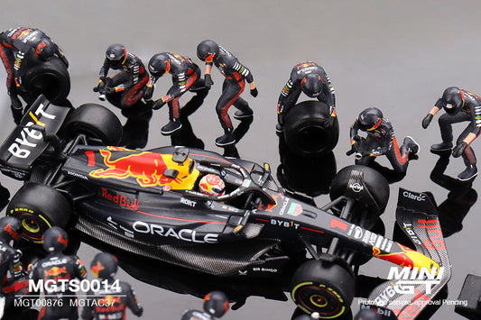 MiniGT - Oracle Red Bull Racing RB19 #1 Max Verstappen 2023 Japan GP and Pit Crew Set