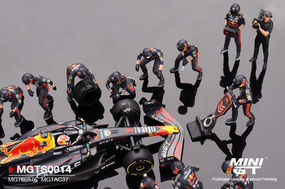 MiniGT - Oracle Red Bull Racing RB19 #1 Max Verstappen 2023 Japan GP and Pit Crew Set