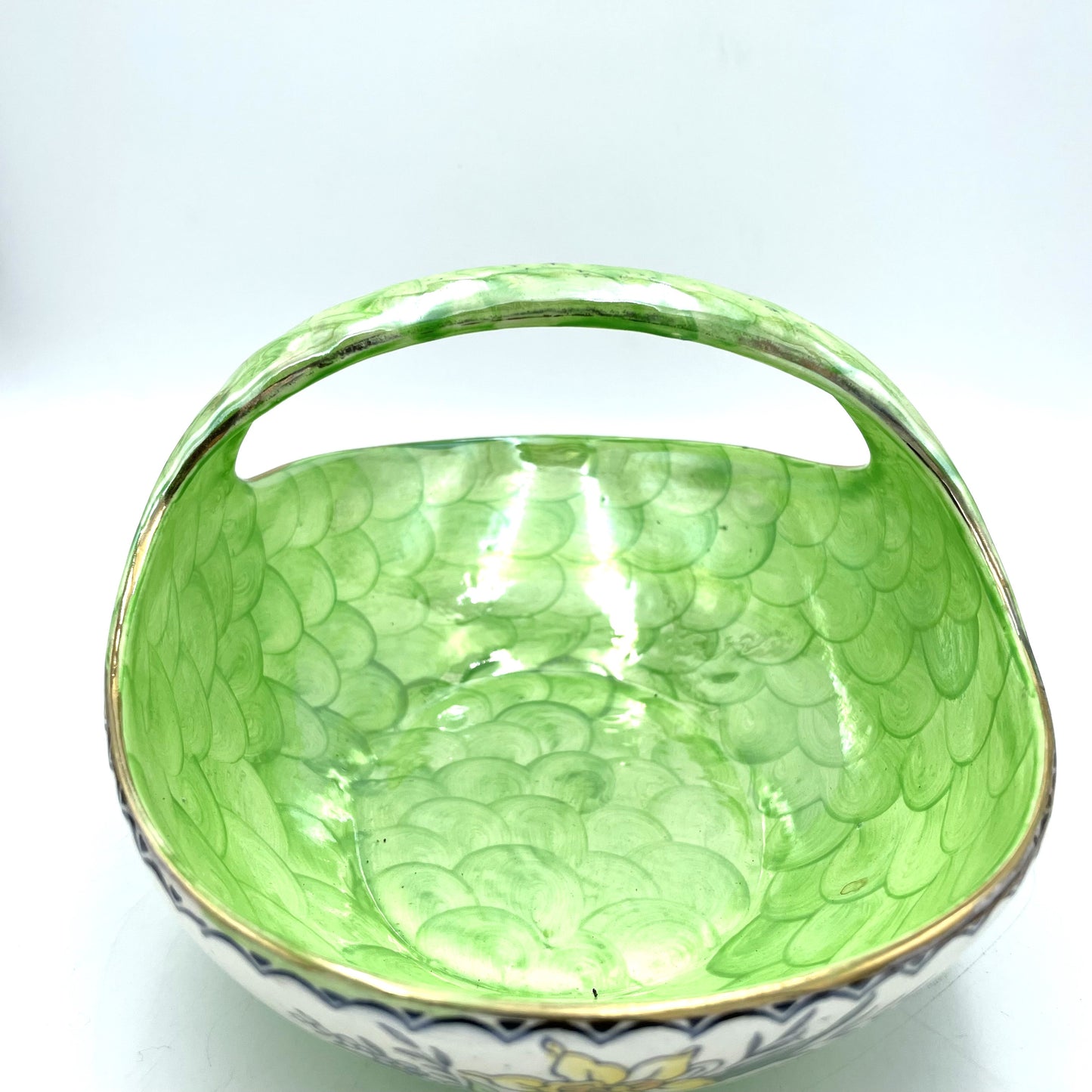 Maling 'Springtime Green' Lustre Basket - 26cm