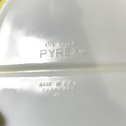 Pyrex (USA) 'Verde' 1 1/2 Qt. Oval Divided Serving Dish - 33cm