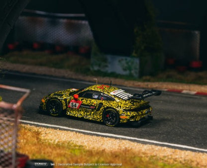 Tarmac Works - Porsche 911 GT3 R Nürburgring 24h 2023 C. Engelhart / A. Güven / L. Heinrich / L. Vanthoor #54 - 1:64 Scale