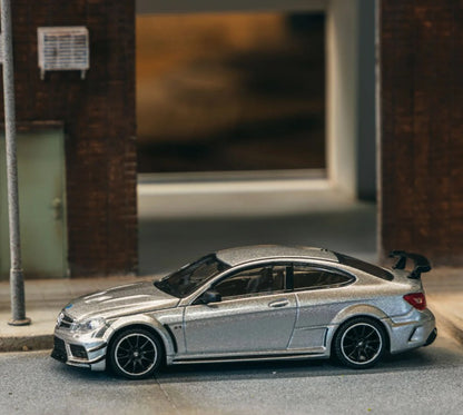 Tarmac Works - Mercedes-Benz C63 AMG Coupe Black Series - Silver Metallic