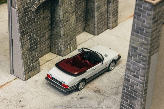Tarmac Works - Saab 900 Turbo Convertible White