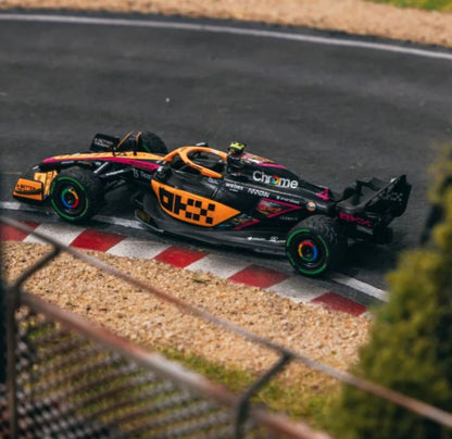Tarmac Works - 2022 McLaren F1 MCL36 Japanese Grand Prix - #4 Lando Norris - 1:64 Scale