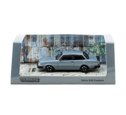 Tarmac Works - Volvo 242 Custom (Grey) - 1:64 Scale
