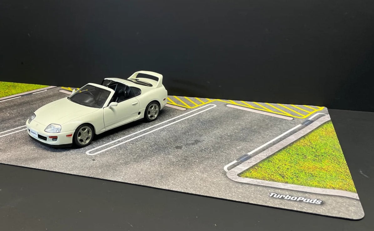 Diecast Diorama Mat - Austin Car Park (Fits 3 Cars) - 1:18 Scale