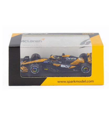 Spark - McLaren 2024 F1 Formula 1 Team MCL38 - #81 Oscar Piastri - 1:64 Scale