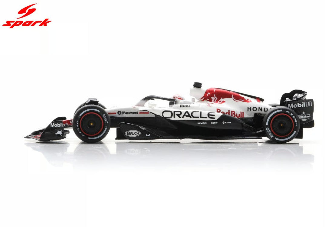 Spark - Oracle Red Bull Racing RB21 Formula 1 F1 - Japan GP 2025 Winner - #1 Max Verstappen