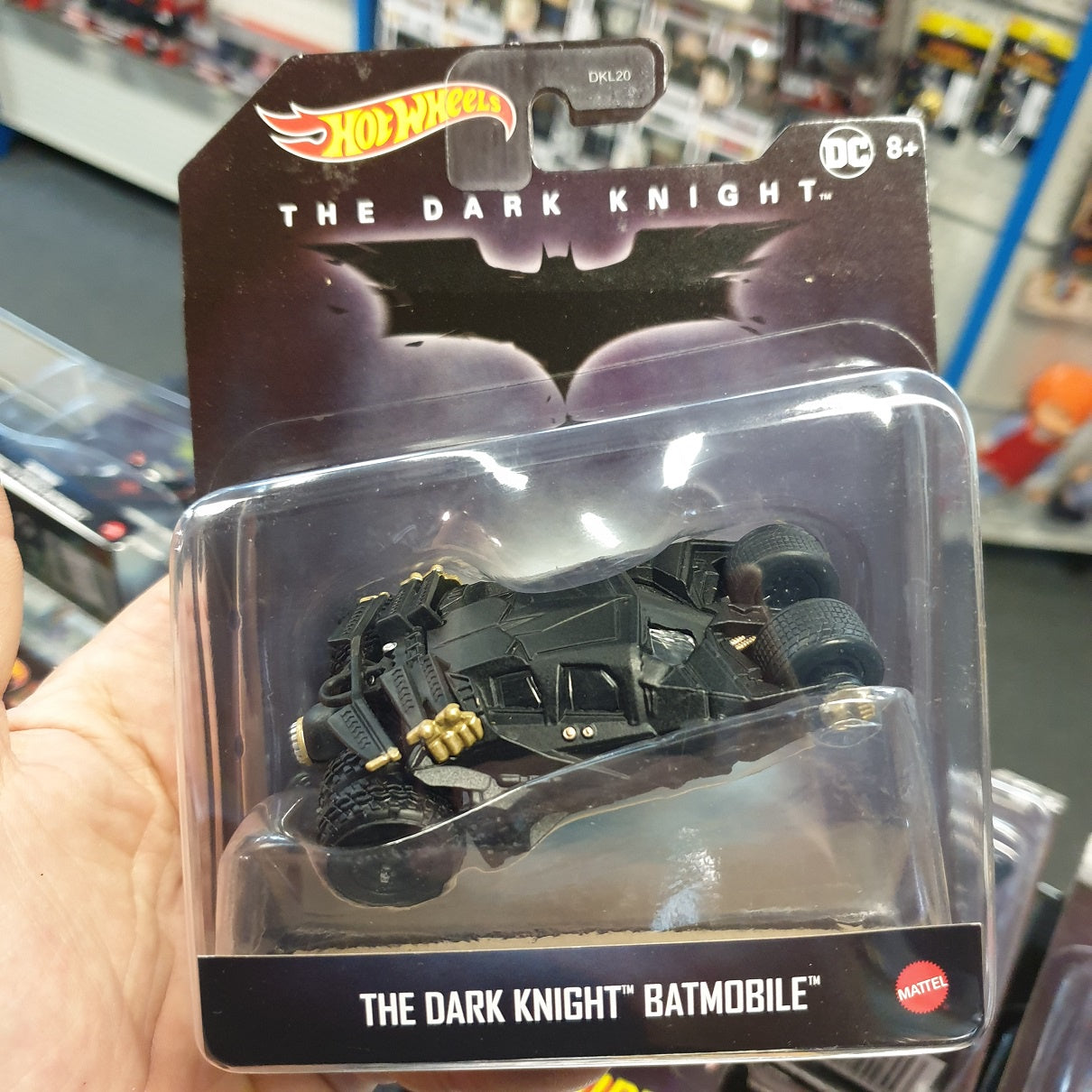 Hot Wheels - Batman - The Dark Knight Batmobile - 1:50 Scale