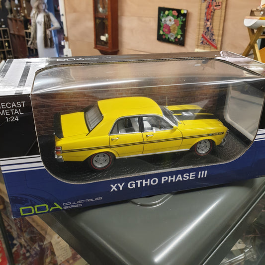 DDA Ford XY GTHO (Yellow) 1:24 Scale