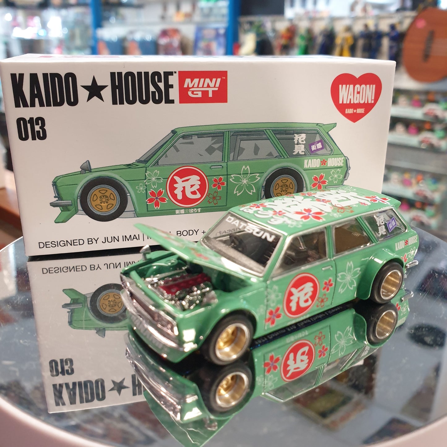 MiniGT - KAIDO House Datsun 510 Wagon Hanami V2 RHD