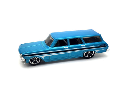 Uncarded - Hot Wheels - '70 Chevelle Wagon Blue