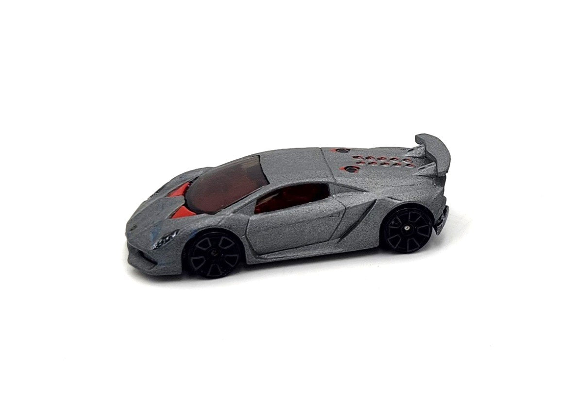 Uncarded - Hot Wheels - Lamborghini Sesto Elemento