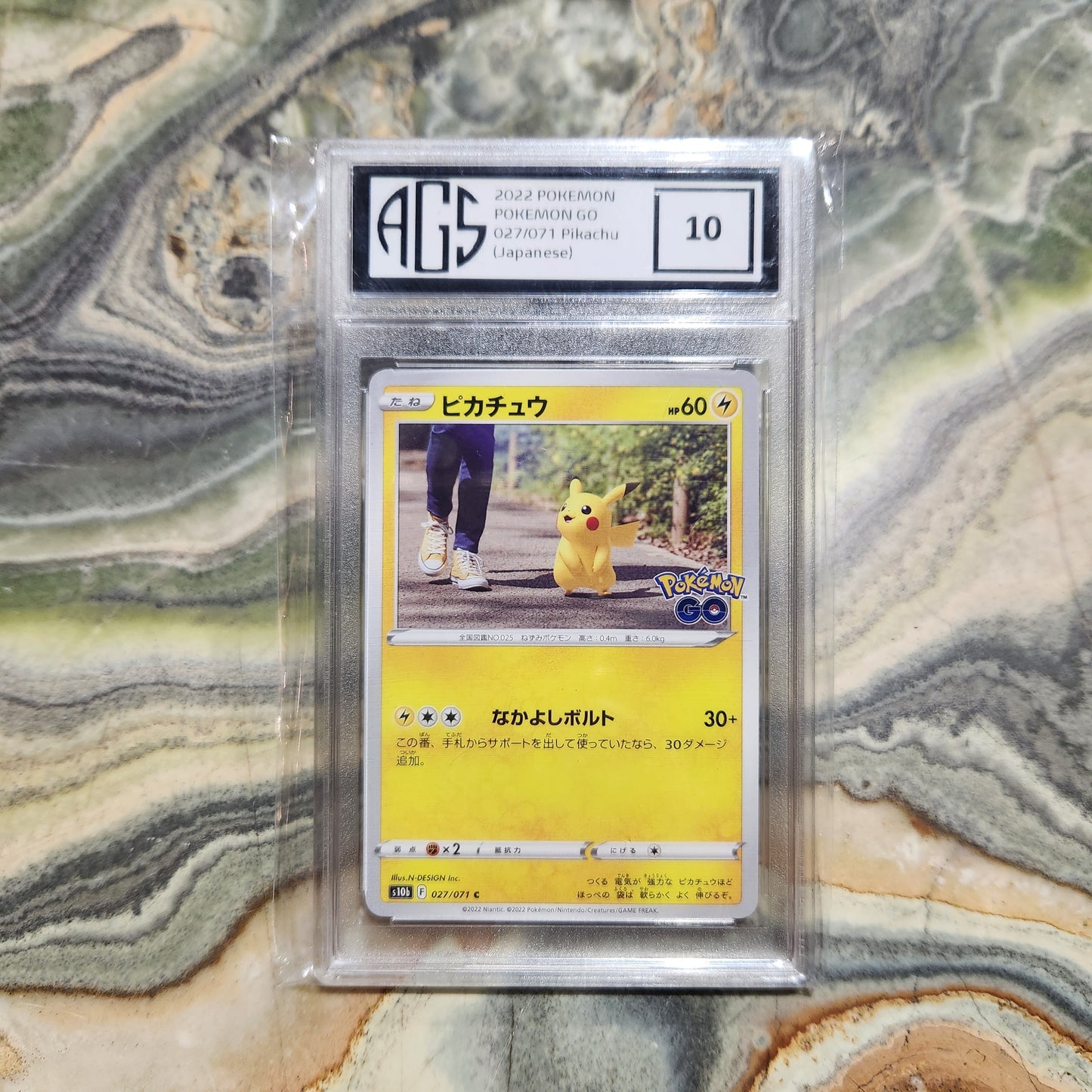 Graded Card - 2022 Pokemon Pokemon Go 027/071 Pikachu (Japanese)