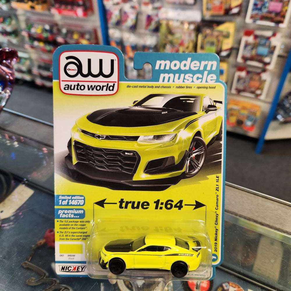 Auto World 2022 R1 Vers. B Premium Series - 2019 Nickey Chevy Camaro ZL1 1LE