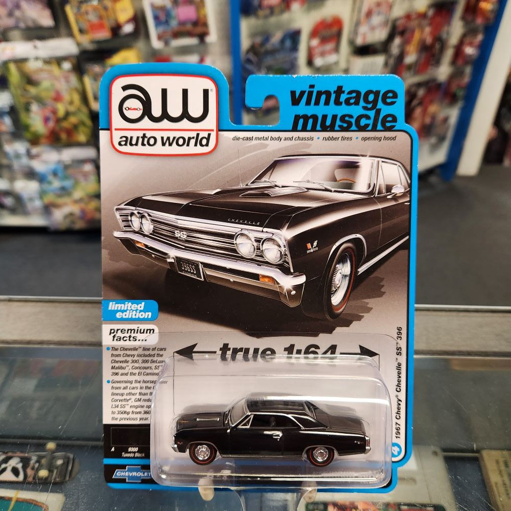 Auto World 2022 R4 Vers. A Premium Series - 1967 Chevy Chevelle SS 396