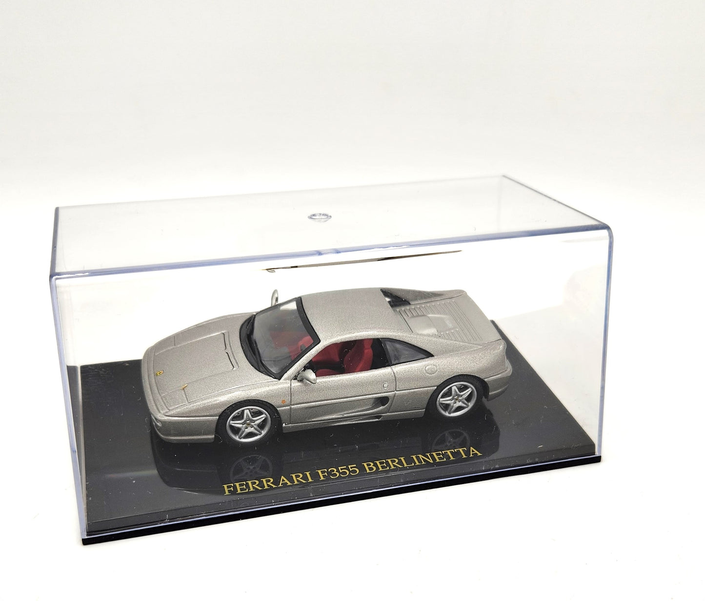 Ferrari F355 Berlinetta (Silver / Grey) in Acrylic Display Box - 1:43 Scale