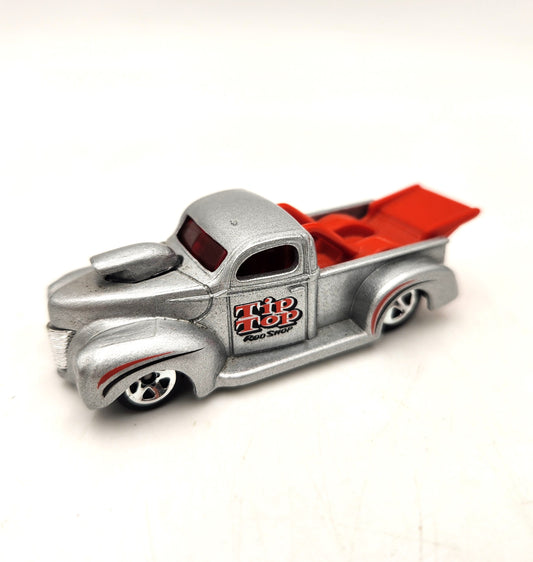 Uncarded - Hot Wheels - '40 Ford 'Tip Top Roo Shop' Silver / Red