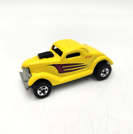 Uncarded - Hot Wheels - Neet Streeter (Yellow with Red Decal)