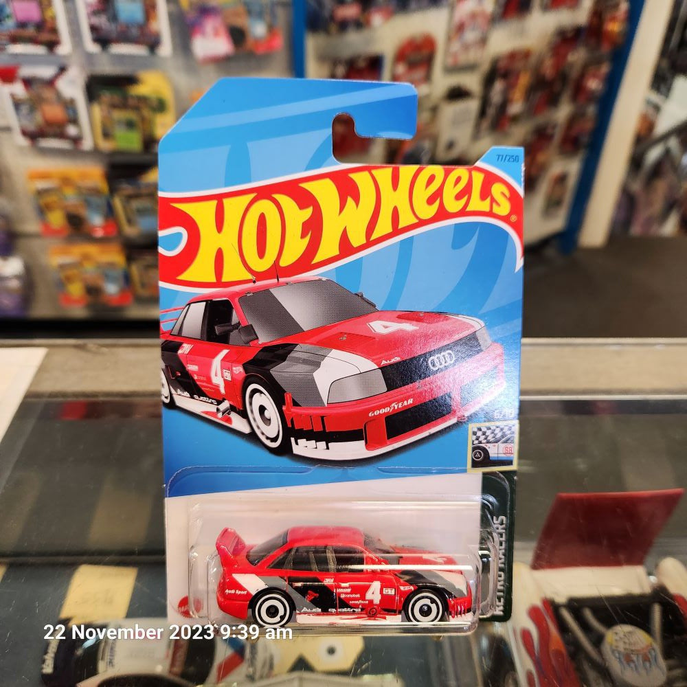 Hot Wheels - Audi '90 Quattro #77 - Long Card