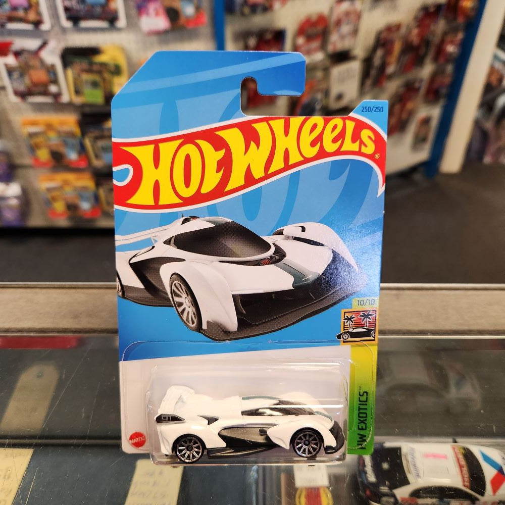 Hot Wheels - McLaren Solus GT - Long Card