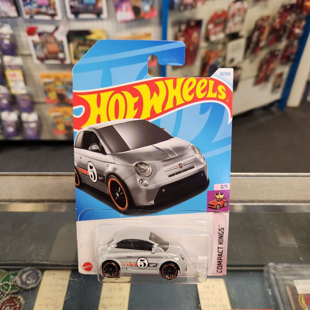 Hot Wheels - Fiat 500e - Long Card