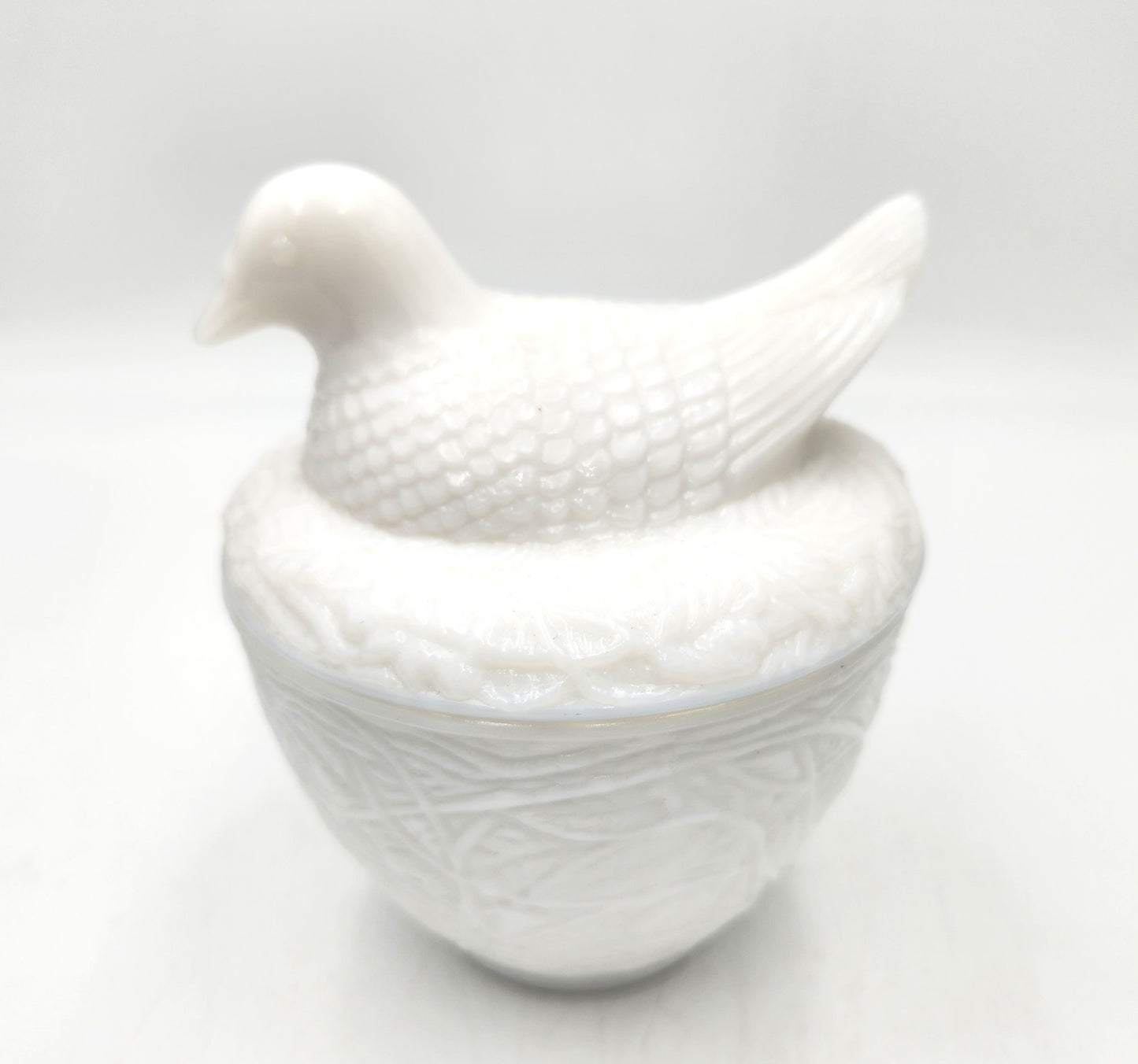 Milk Glass Chicken Lidded Bowl - 12cm